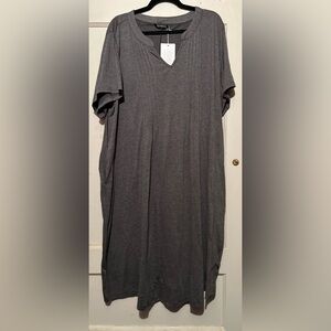 Bloomchic NWT gray Tshirt dress 18/20
